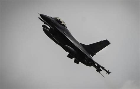 is air force one parañaque open|Ukrainian president fires air force commander after fatal F.
